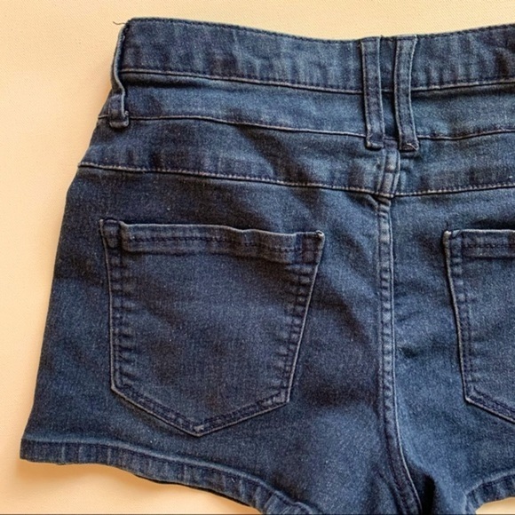 Tokyo Darling Jean Shorts by Aeropostale Sz 2 - Picture 6 of 12